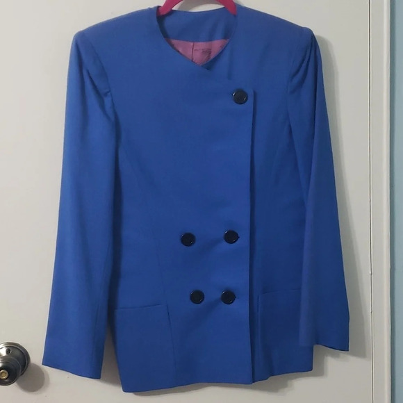 Vintage Blue Blazer - Picture 2 of 13